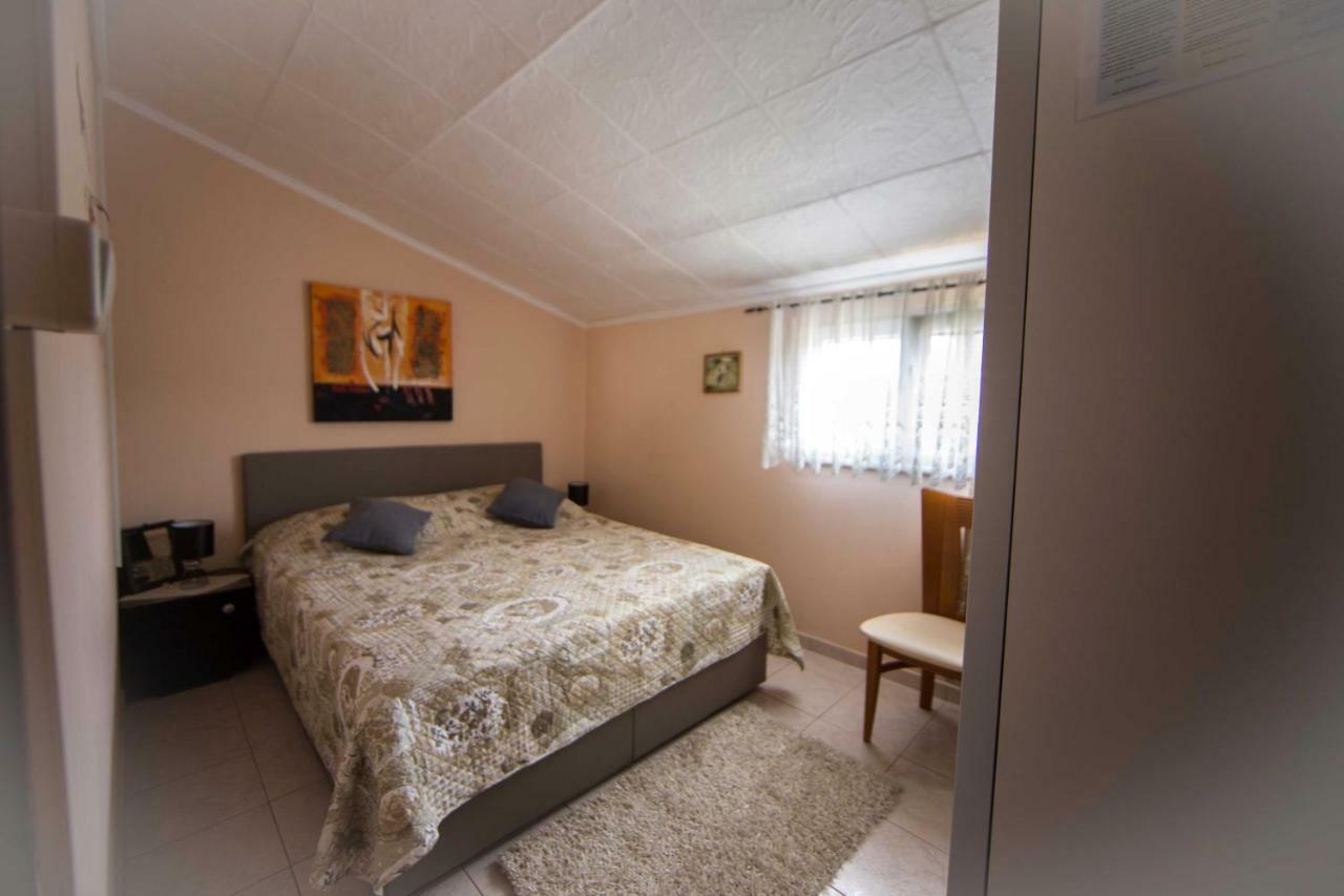 Holiday House Rusticana Sali, Dugi Otok Near Np Kornati מראה חיצוני תמונה